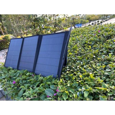 60W شارژر پانل خورشیدی بیرونی کنترل کننده PWM برای شارژ و انرژی خورشیدی