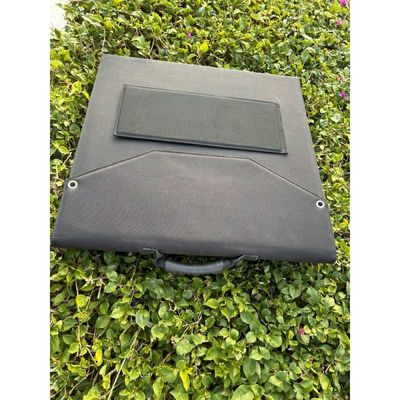 کیسه تاشو خورشیدی اندازه 1586*400*3 میلیمتر سلول خورشیدی تک کریستال پانل های خورشیدی قابل حمل برای کمپینگ